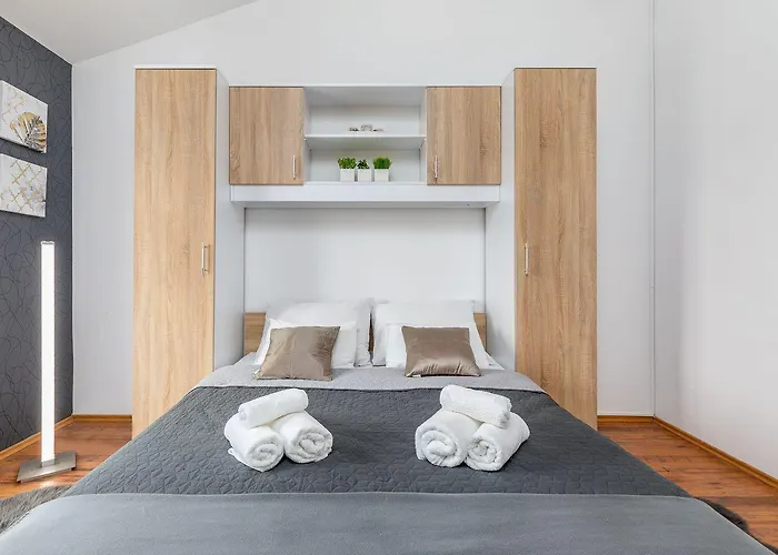 Holiday home Mit Salzwasserpool, Billard, Tischtennis Und In Strandnaehe