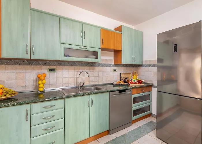 Mit Salzwasserpool, Billard, Tischtennis Und In Strandnaehe Holiday home